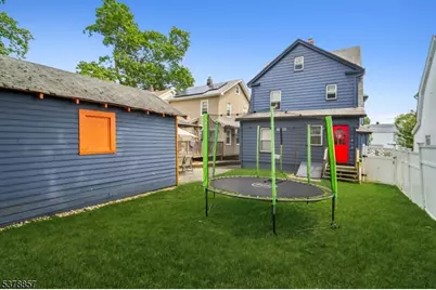 135 Bell St, Belleville Twp., NJ 07109 - Photo 29