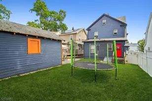 135 Bell St, Belleville Twp., NJ 07109 - Photo 29