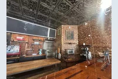 4306 John F. Kennedy, Union City, NJ 07087 - Photo 3