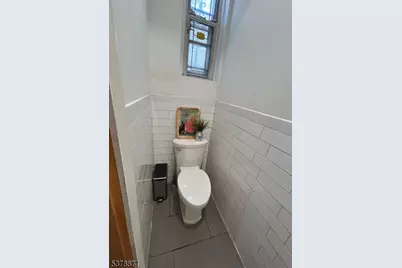 4306 John F. Kennedy, Union City, NJ 07087 - Photo 9