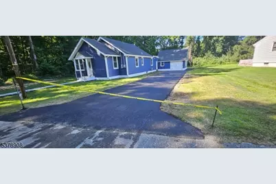 613 Soders Rd, Carneys Point Twp., NJ 08069 - Photo 1