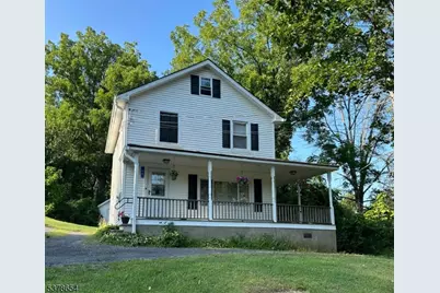 44 Oak St, Hamburg, NJ 07419 - Photo 1