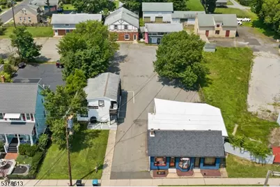 39 Mine St, Flemington, NJ 08822 - Photo 3