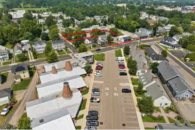 39 Mine St, Flemington, NJ 08822 - Photo 3