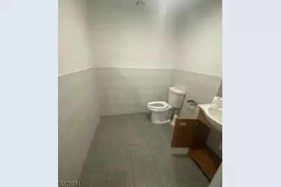 476 Bloy St, Hillside, NJ 07205 - Photo 7