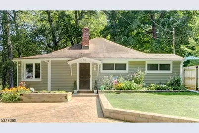12 Elk Dr, Jefferson Township, NJ 07438 - Photo 1