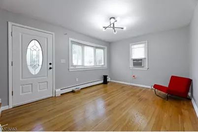 4 Elm St, Bloomingdale, NJ 07403 - Photo 1