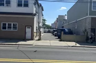 558 S Broad St, Elizabeth, NJ 07202 - Photo 3