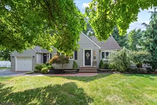 71 Skyline Dr, Clark Township, NJ 07066 - Photo 1