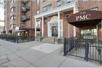 2520 John F Kennedy Blvd #1C, Jersey City, NJ 07304 - Photo 11