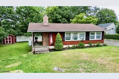 221 S Maryland Ave, Jefferson Township, NJ 07849 - Photo 19