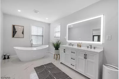 648 Black Oak Ridge Rd, Wayne, NJ 07470 - Photo 29