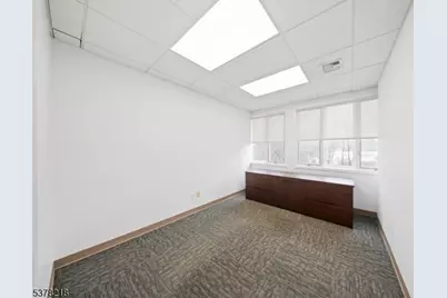 96 E Main St, Little Falls Township, NJ 07424 - Photo 5