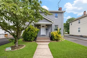 32 Anderson St, Raritan, NJ 08869 - Photo 1