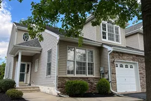 148 Saratoga Ct, Franklin Township, NJ 08873 - Photo 1