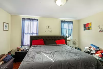 160 Isabella Ave, Newark, NJ 07106 - Photo 9