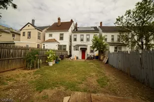 712 E 27th St, Paterson, NJ 07504 - Photo 25