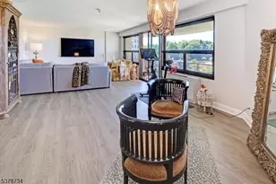 2 Claridge Dr 3Iw, Verona Twp., NJ 07044 - Photo 9