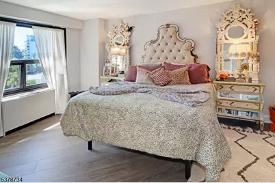 2 Claridge Dr. 3Iw, Verona Twp., NJ 07044 - Photo 11