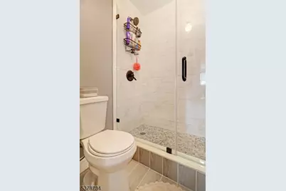 2 Claridge Dr. 3Iw, Verona Twp., NJ 07044 - Photo 15