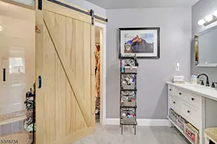 2 Claridge Dr 3Iw, Verona Twp., NJ 07044 - Photo 13