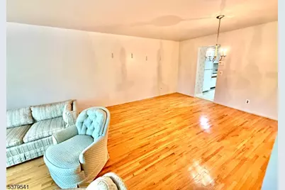 146 Garside Ave, Wayne Twp., NJ 07470 - Photo 11