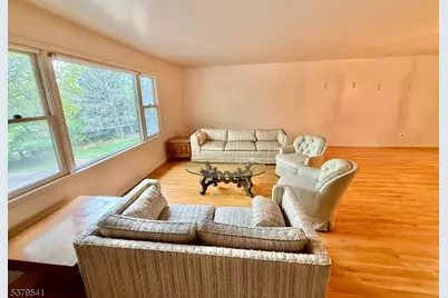 146 Garside Ave, Wayne Twp., NJ 07470 - Photo 7