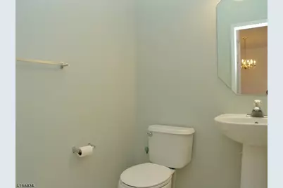 27 Cummington Ln, Raritan Township, NJ 08822 - Photo 7