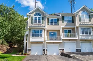 132 Summit Ridge, Pompton Lakes, NJ 07442 - Photo 1