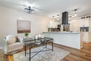 2 Davos Dr, Vernon, NJ 07462 - Photo 7