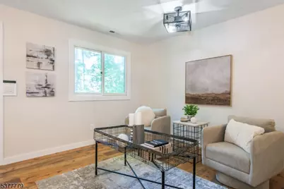 2 Davos Dr #7, Vernon, NJ 07462 - Photo 3