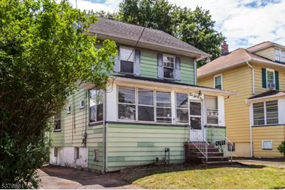 261 Washington Ave, Clifton, NJ 07011 - Photo 1