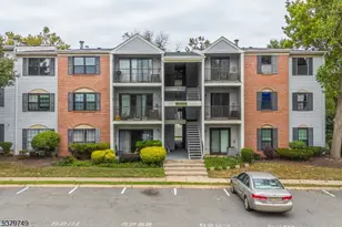 32 Canterbury Ct, Piscataway Township, NJ 08854 - Photo 1