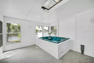 121 W Shore Dr, Hampton Township, NJ 07860 - Photo 23