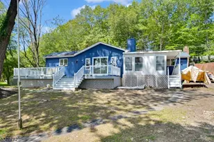 121 W Shore Dr, Hampton Township, NJ 07860 - Photo 31