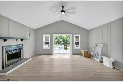 121 W Shore Dr, Hampton Township, NJ 07860 - Photo 3