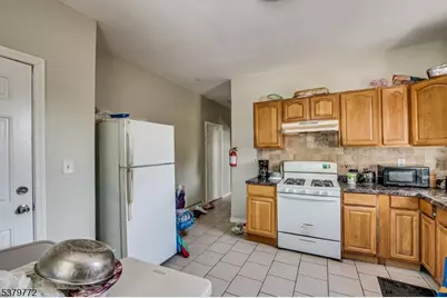 369 21st St, Irvington, NJ 07111 - Photo 9