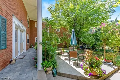 1120 Valley Rd #1B, Wayne, NJ 07470 - Photo 9