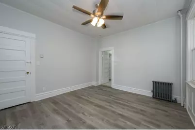 23 Komorn St Unit #1, Newark, NJ 07105 - Photo 5