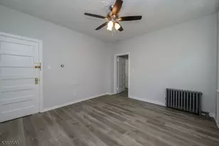 23 Komorn St Unit, Newark, NJ 07105 - Photo 7