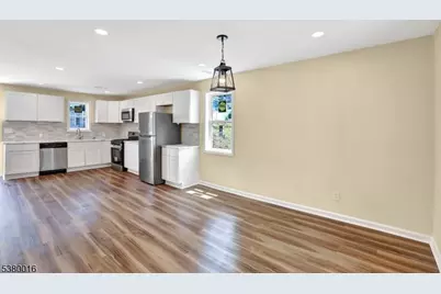 840-Aft Parkside Ave, Trenton, NJ 08618 - Photo 5