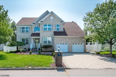 20 Treetops Cir, Franklin Township, NJ 08540 - Photo 1