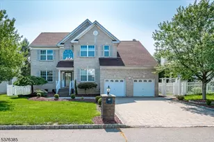 20 Treetops Cir, Franklin Township, NJ 08540 - Photo 1