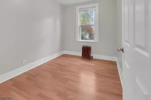 32 Dodd St, East Orange, NJ 07017 - Photo 9