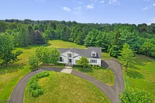 18 Kerby Ln, Mendham, NJ 07945 - Photo 41