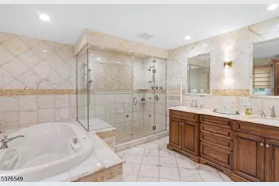 18 Kerby Ln, Mendham, NJ 07945 - Photo 19