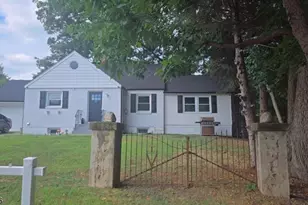 29 Stansfield Pl, North Haledon, NJ 07508 - Photo 1