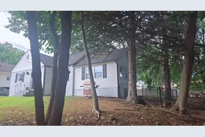 29 Stansfield Pl, North Haledon, NJ 07508 - Photo 3