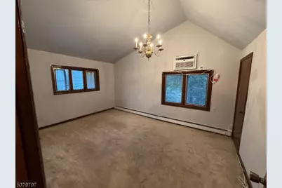 309 Mount Pleasant Ave, Woodland Park, NJ 07424 - Photo 3