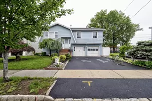 611 Laurel Ave, Roselle Park, NJ 07204 - Photo 1